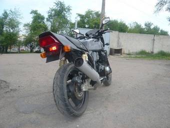 1997 Kawasaki ZRX400 Photos