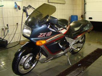 1992 Kawasaki ZX-10 Pictures