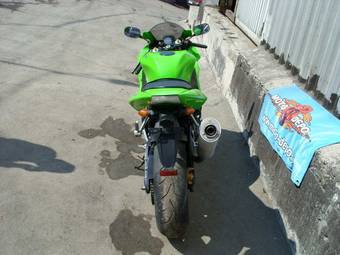 2004 Kawasaki ZX-10 Pics