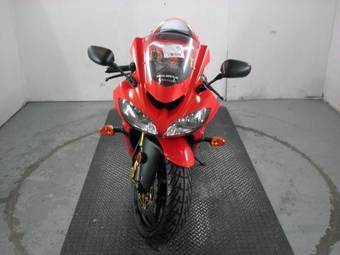 2005 Kawasaki ZX-10 Photos