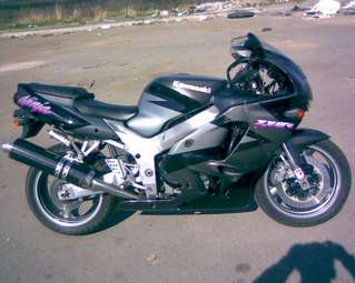 1996 Kawasaki ZX-9R Pics