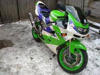 1996 Kawasaki ZX-9R Photos