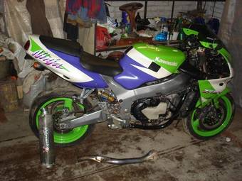 1996 Kawasaki ZX-9R Pictures