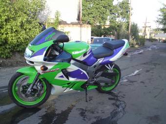 1996 Kawasaki ZX-9R Pictures