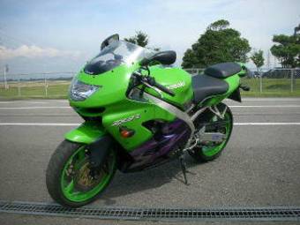 1998 Kawasaki ZX-9R Photos