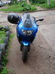 1998 Kawasaki ZX-9R Pictures