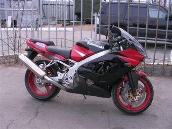 2001 Kawasaki ZX-9R Photos