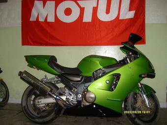 2000 Kawasaki ZXR Pictures