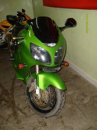 2000 Kawasaki ZXR Photos