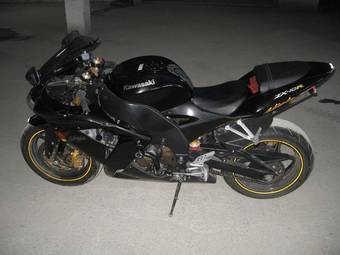 2004 Kawasaki ZXR For Sale
