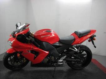 2005 Kawasaki ZXR Pics