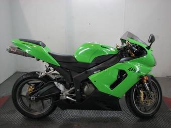 2006 Kawasaki ZXR Pictures