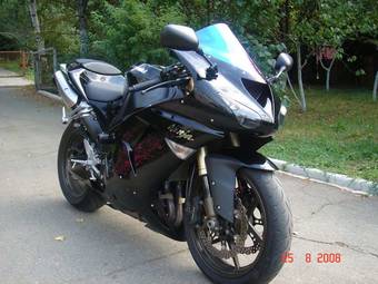 2006 Kawasaki ZXR Pictures