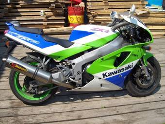 1999 Kawasaki ZXR750 Pictures