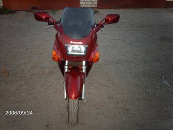1993 Kawasaki ZZ-R Pictures
