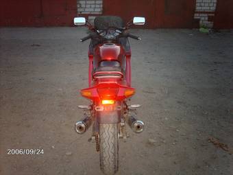 1993 Kawasaki ZZ-R Pictures