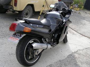 1995 Kawasaki ZZ-R Photos