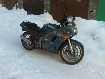 1995 Kawasaki ZZ-R Photos