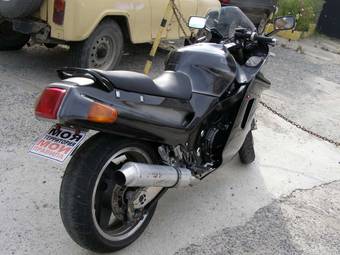 1995 Kawasaki ZZ-R Photos