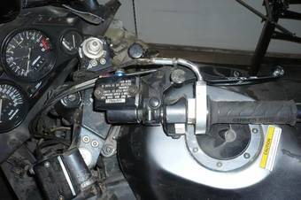 1995 Kawasaki ZZ-R Images