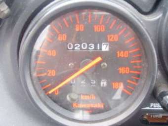 1996 Kawasaki ZZ-R Pictures