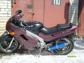 1996 Kawasaki ZZ-R Pictures