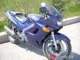 1996 Kawasaki ZZ-R Pictures