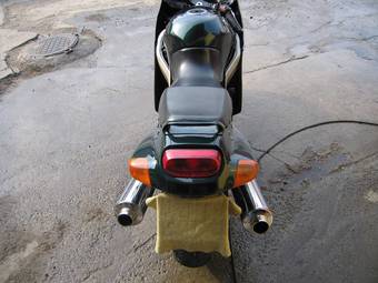 1996 Kawasaki ZZ-R Photos