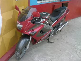 1996 Kawasaki ZZ-R Pictures