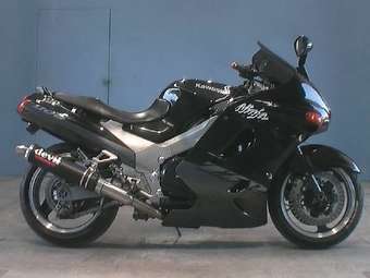 1997 Kawasaki ZZ-R Photos