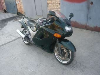 1997 Kawasaki ZZ-R Photos