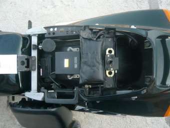 1997 Kawasaki ZZ-R Pictures