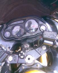 1998 Kawasaki ZZ-R Pictures