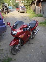 1999 Kawasaki ZZ-R Pics