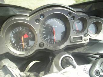 2002 Kawasaki ZZ-R Photos