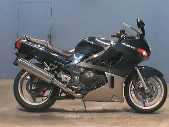 2005 Kawasaki ZZ-R Photos