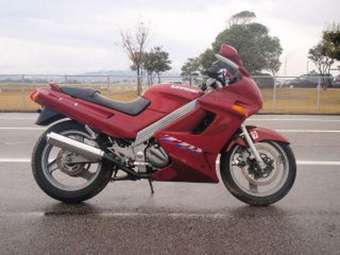 1992 Kawasaki ZZ-R400 Pictures
