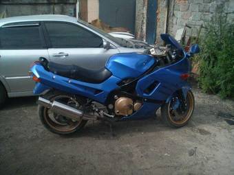 1992 Kawasaki ZZ-R400 Photos
