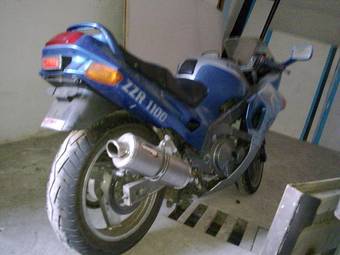 1993 Kawasaki ZZ-R400 Images