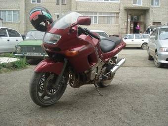 1994 Kawasaki ZZ-R400 Photos