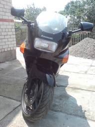 1994 Kawasaki ZZ-R400 Images