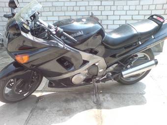 1994 Kawasaki ZZ-R400 Pictures