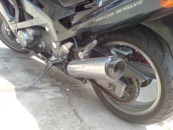1994 Kawasaki ZZ-R400 Pics
