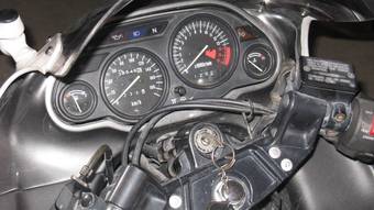 1995 Kawasaki ZZ-R400 Photos