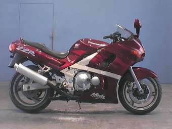 1996 Kawasaki ZZ-R400 Photos