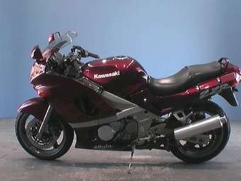1996 Kawasaki ZZ-R400 Pictures