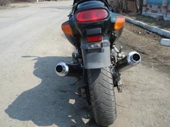 1996 Kawasaki ZZ-R400 Pictures