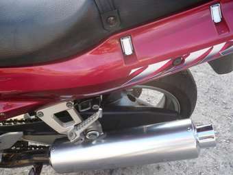 1999 Kawasaki ZZ-R400 Images