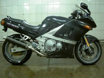 2001 Kawasaki ZZ-R400 Pictures