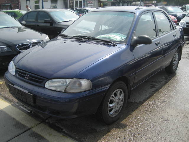 1997 Kia Avella